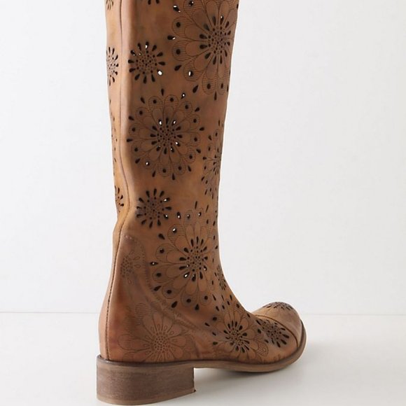 Anthropologie Foxglove Soft Leather Cut Out Boots - Picture 9 of 9
